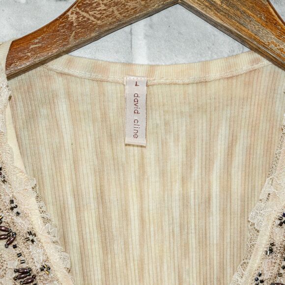 David Cline Embellished Vneck Tee Shirt Cotton Women's Large - Picture 2 of 8